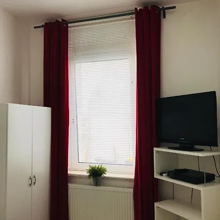 Apartment City Near Dusseldorf Airport *