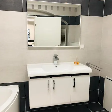 Apartment City Near Dusseldorf Airport